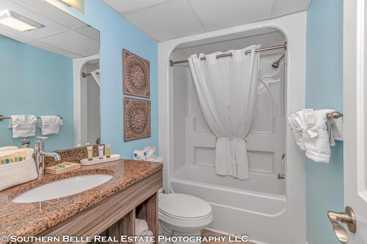 Ocean View Double Suite With Beautiful Decor And Accents Caravelle Resort 1504 Sleeps 6 Guests 默特尔比奇 外观 照片